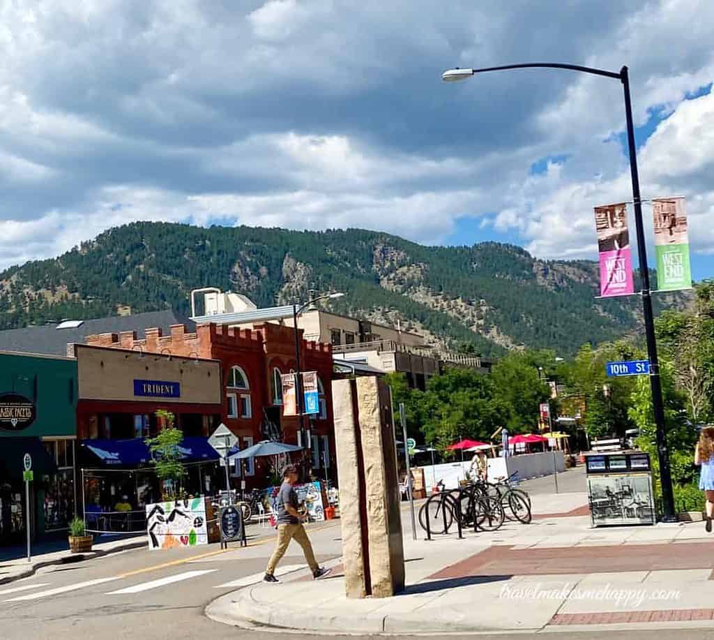 Colorado Craft Breweries: 16 you Should Visit Pearl street mall stellar Boulder travel makes me happy