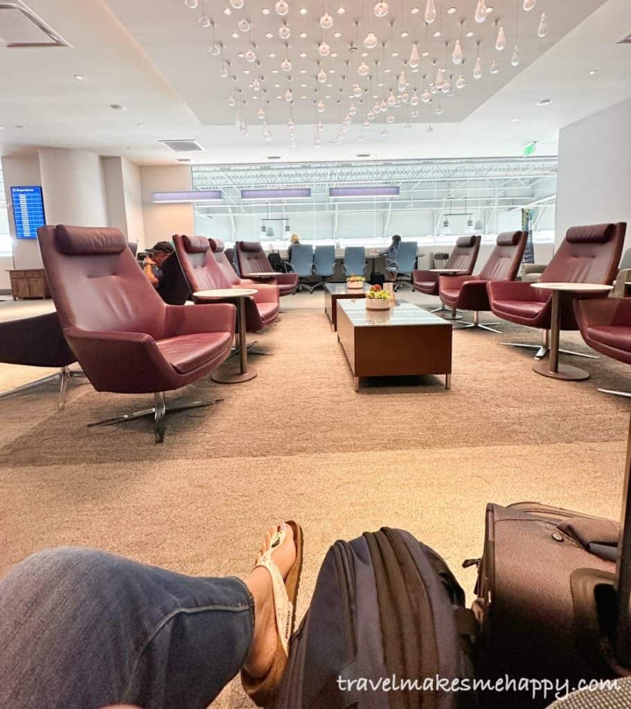 club msy new orleans airport lounge review