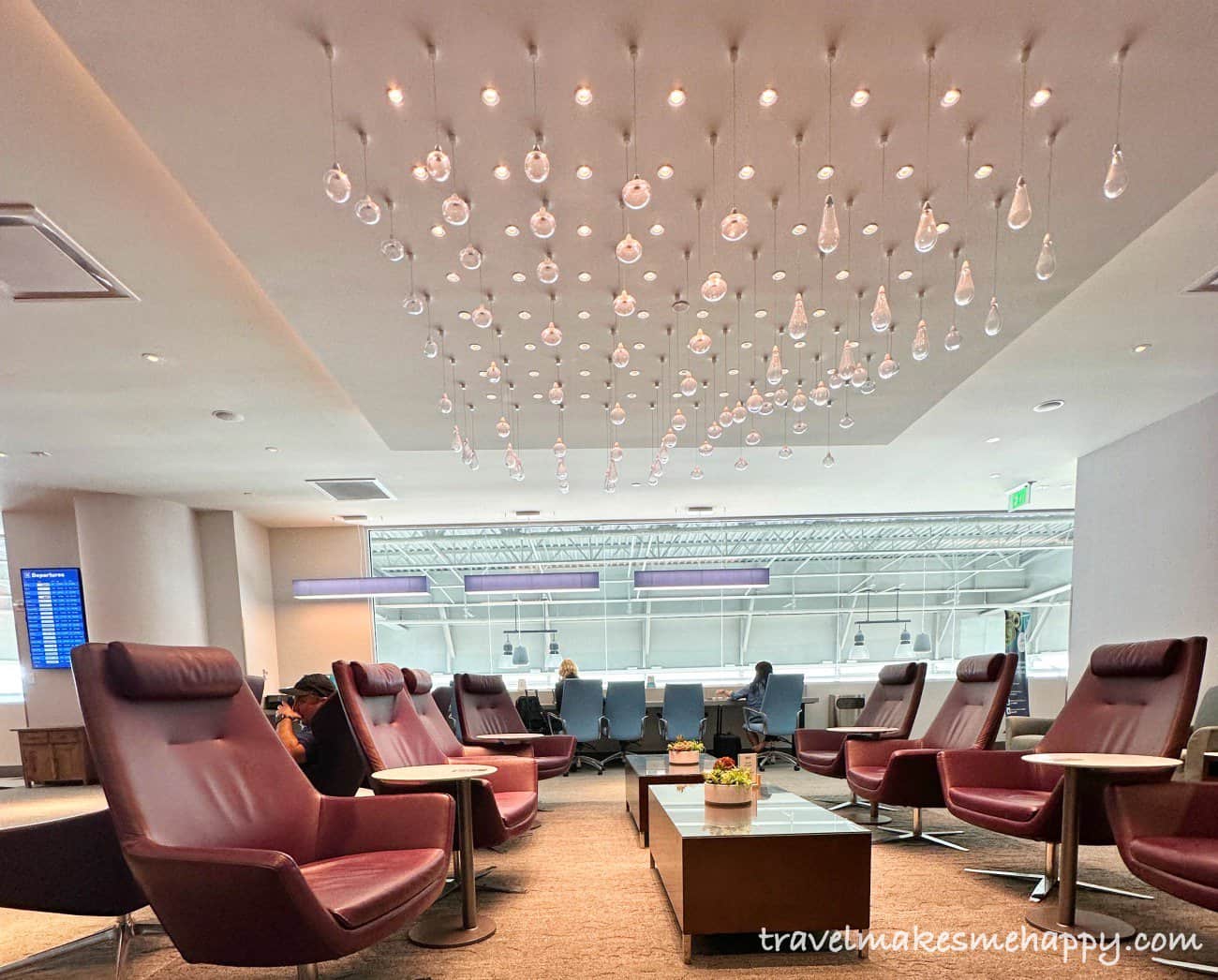 Indulge At The Club Msy New Orleans Airport Lounge A Review