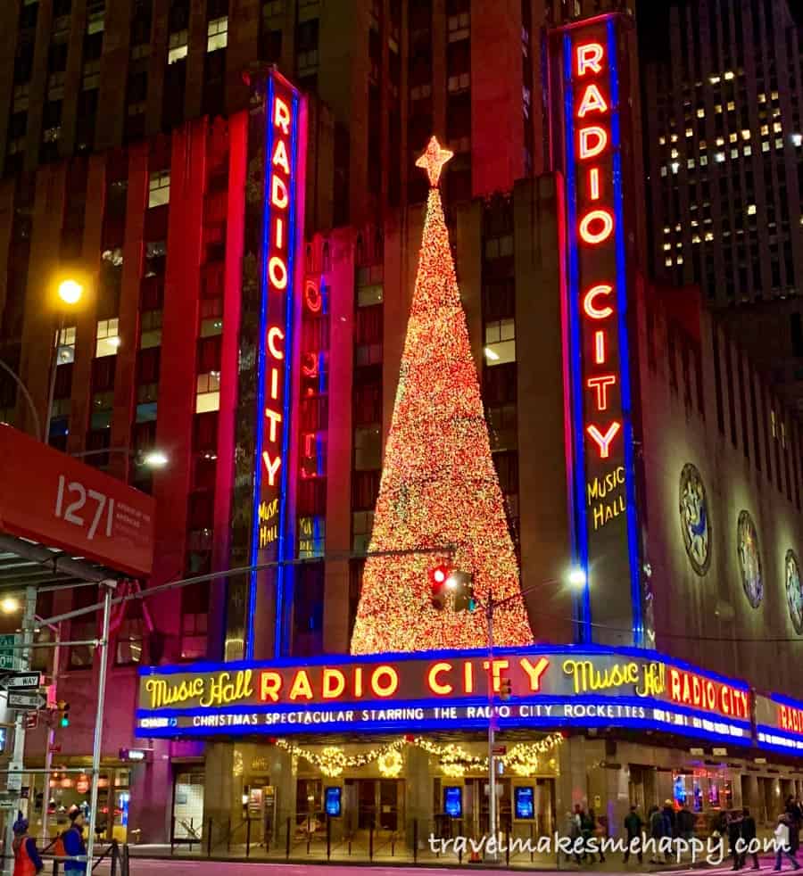 Radio City Music Hall in New York is a beautiful winter destination