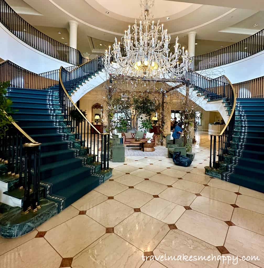 The grand staircase at The Charleston Place hotel lobby