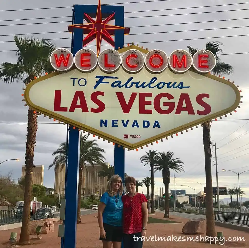 las vegas sign empty nest trip