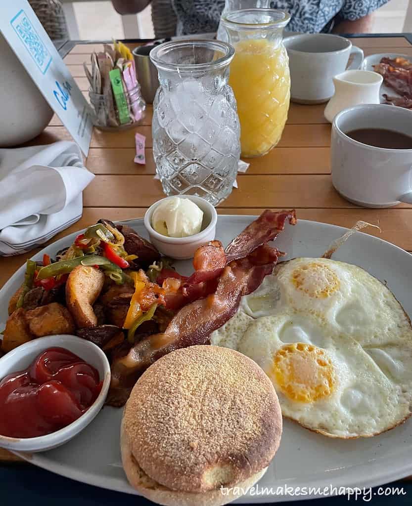 Baker's Cay Resort Review Calusa Restaurant breakfast with a view