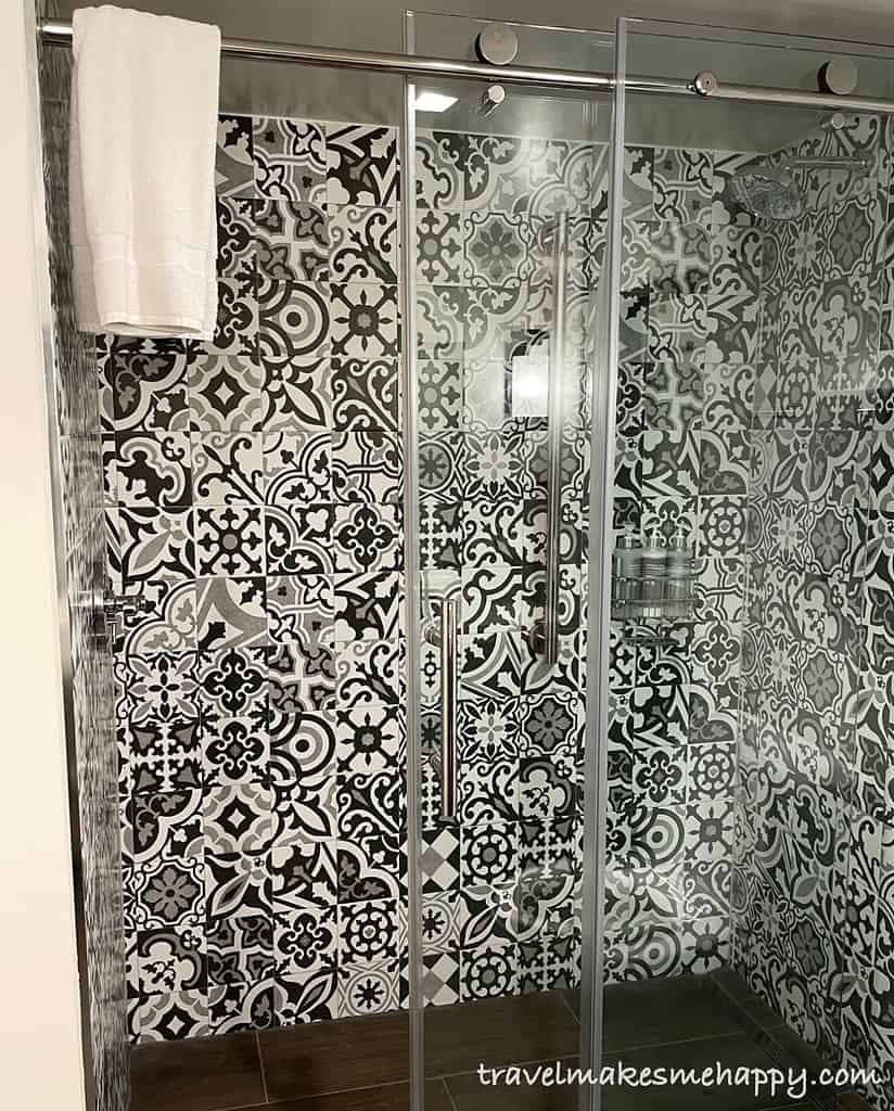Tiled shower baker's cay resort key largo room review