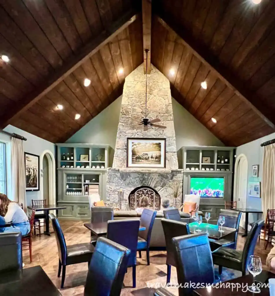 texas wine country tasting room