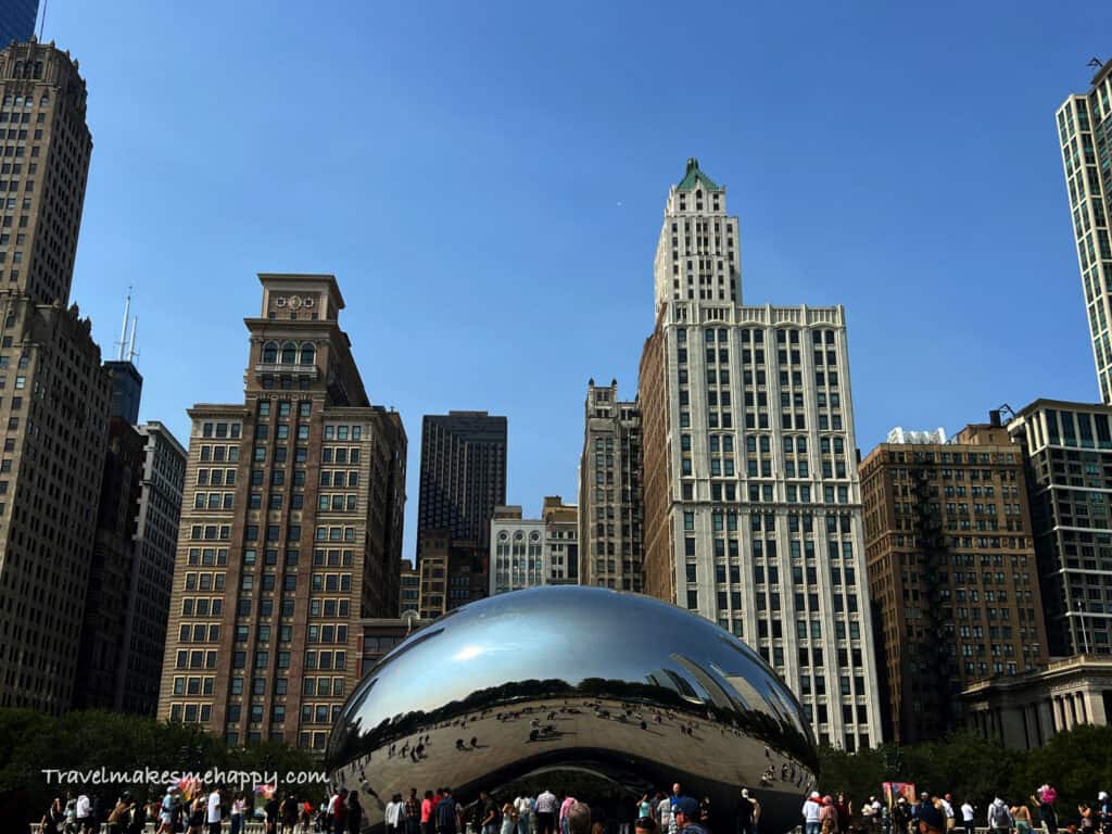 cloud gate chicago weekend trip bean skyline view