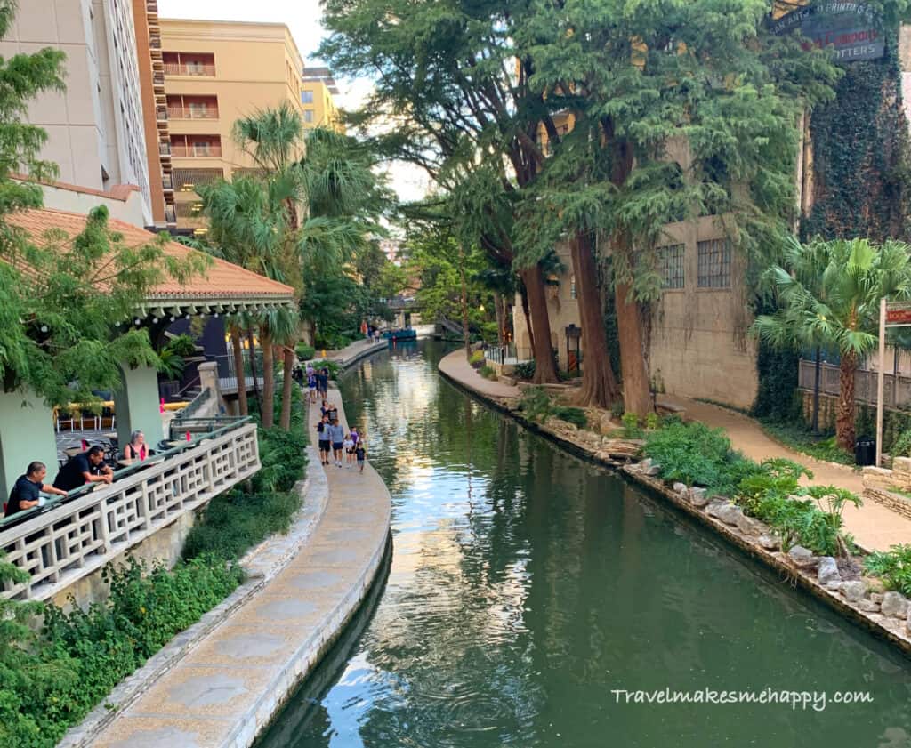 san Antonio riverwalk best summer trip ideas