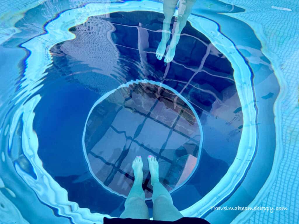 unique moxy south beach rooftop pool porthole to lobby review