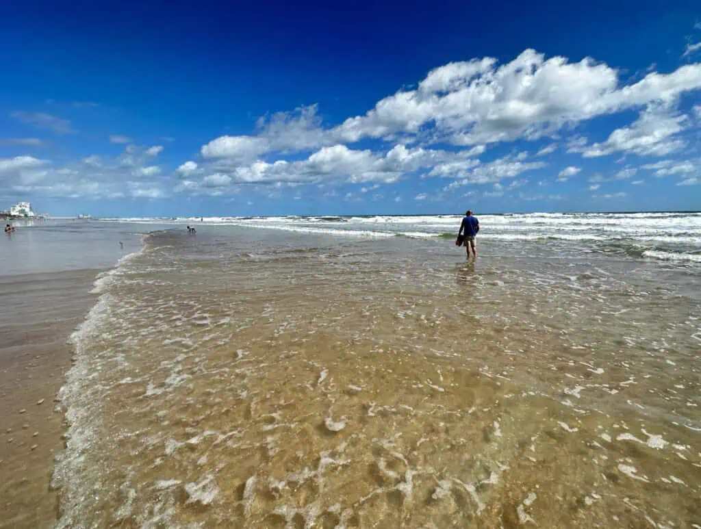 daytona beach ocean view stroll