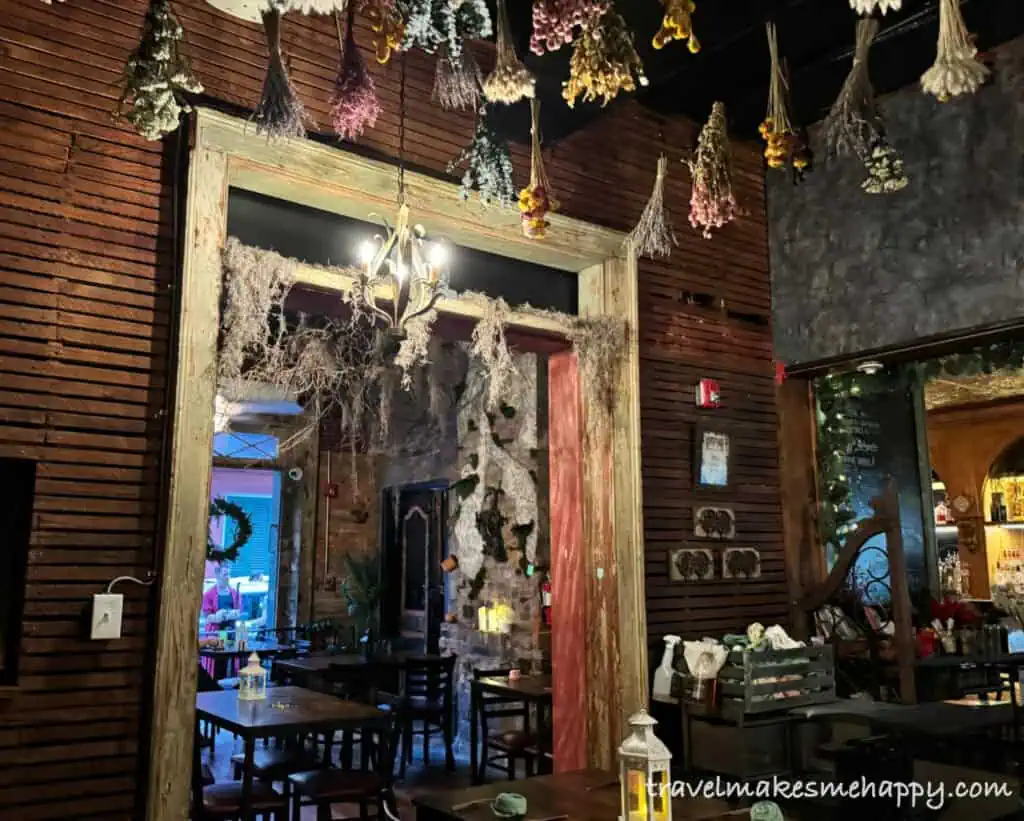 vampires apothecary new orleans best unique bougie brunch