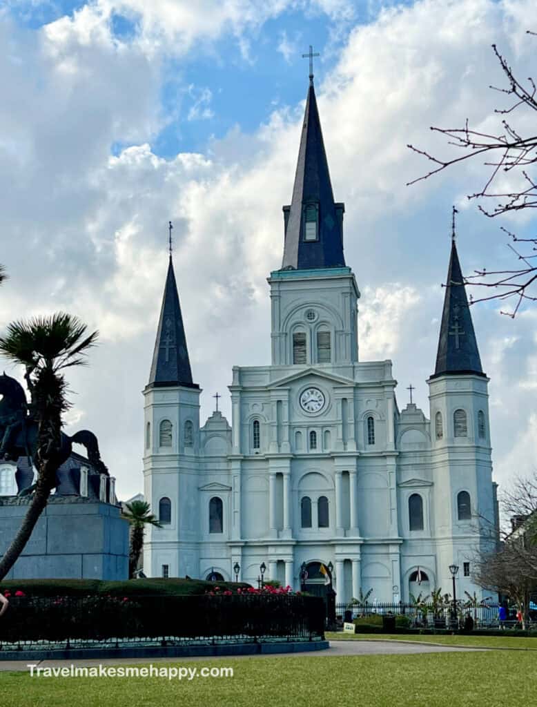 New Orleans trip planning guides st louis cathedral view