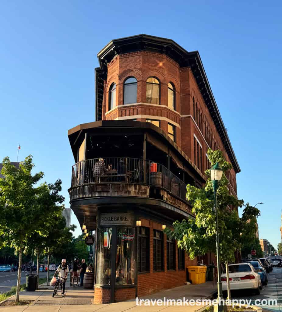 pickle barrel chattanooga weekend guide best restaurants and bars