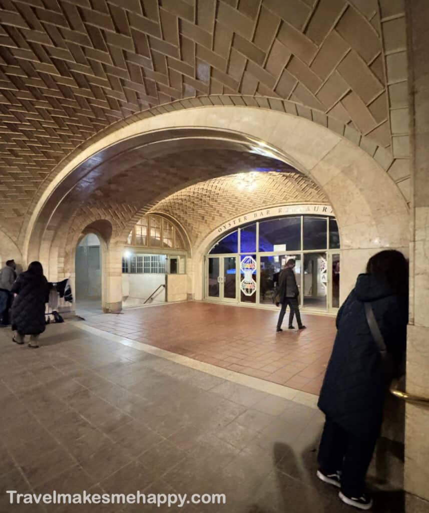 whispering wall grand central station New York city manhattan