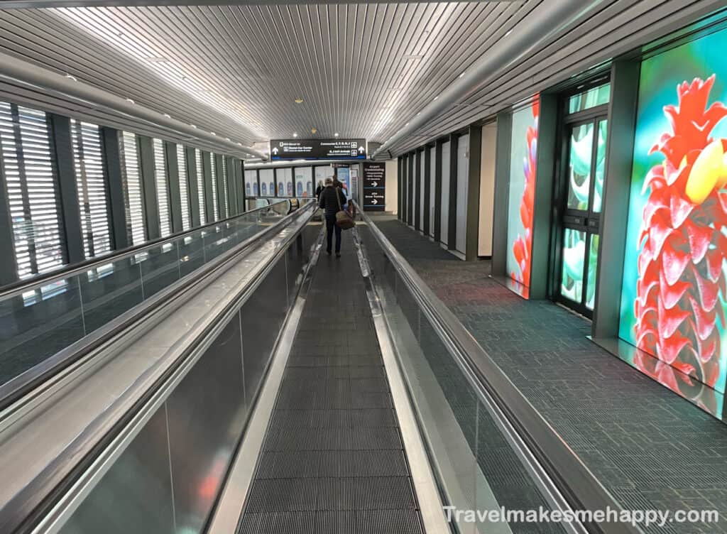 airport walkway how to plan a trip with ai