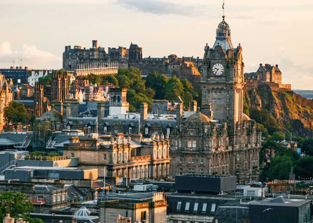 edinburgh scotland best winter trip destination