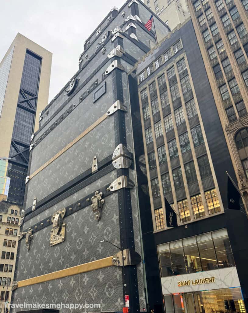 suitcase building louis vuitton new york city