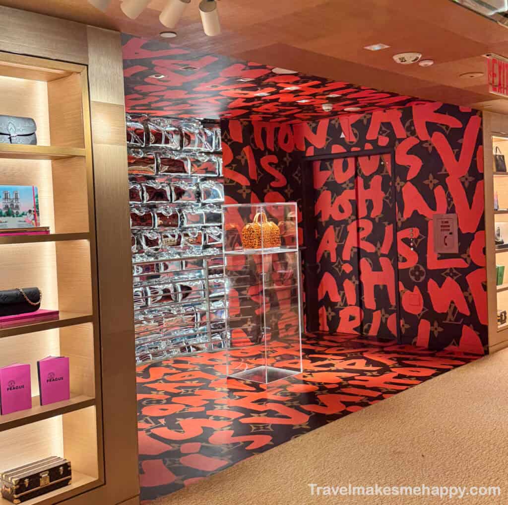 Louis vuitton store new york city art display