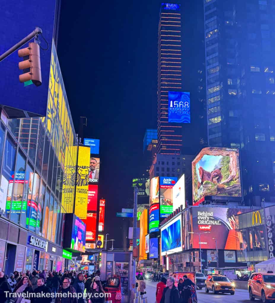 location of Hotel Edison is close to Times Square in NYC our review