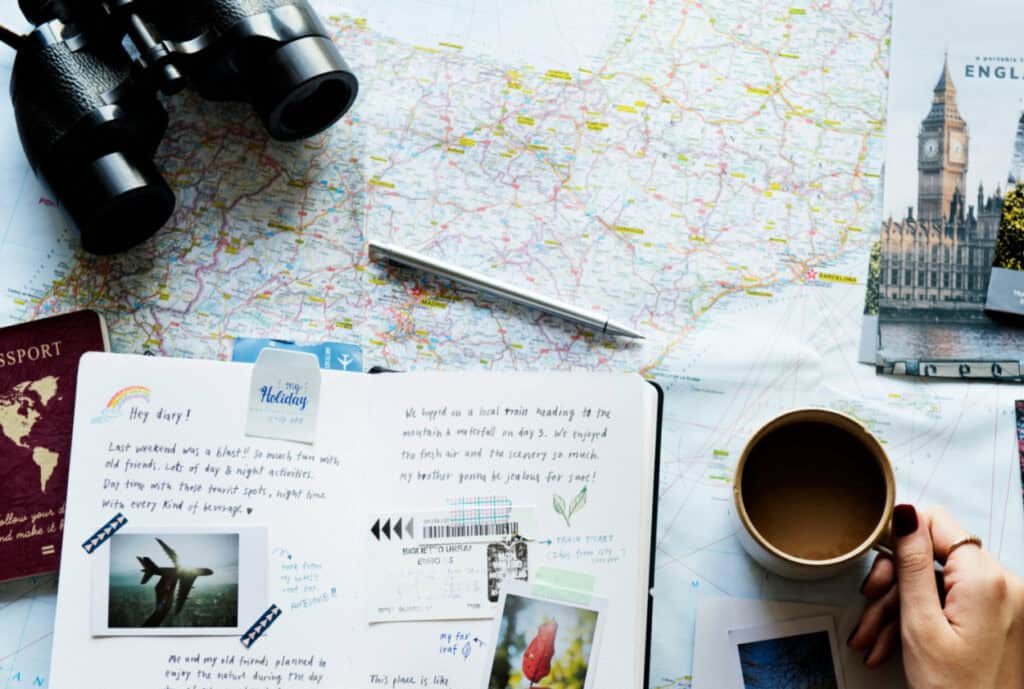 travel itinerary planning using ai prompts